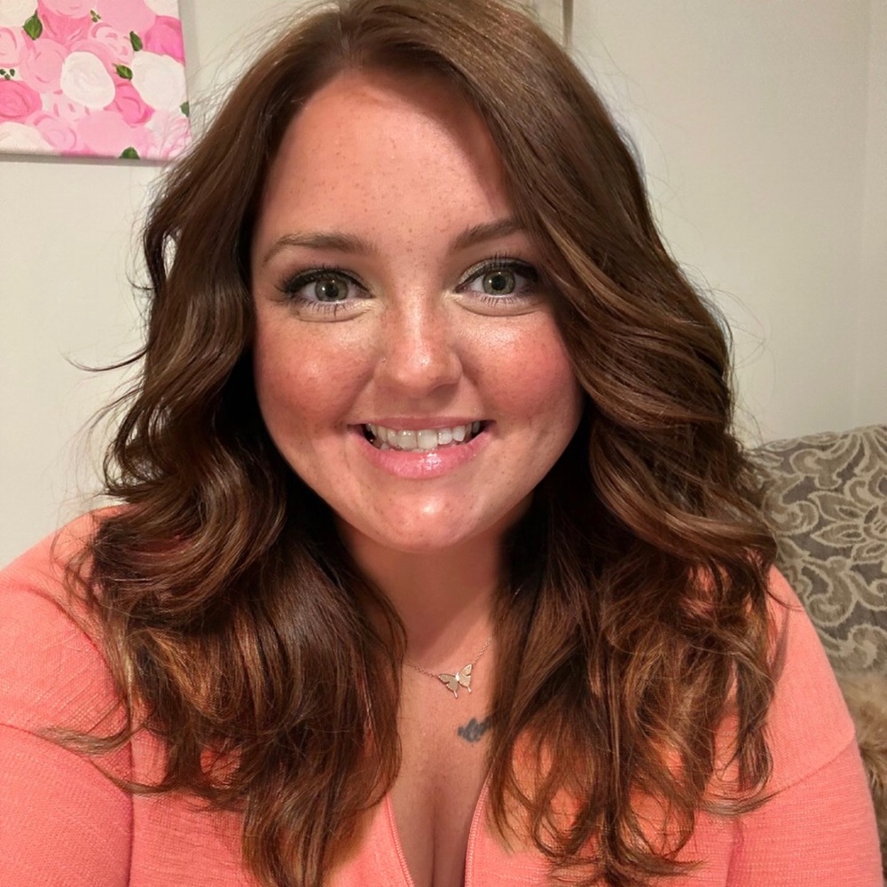 Meet your Posher, Laurie